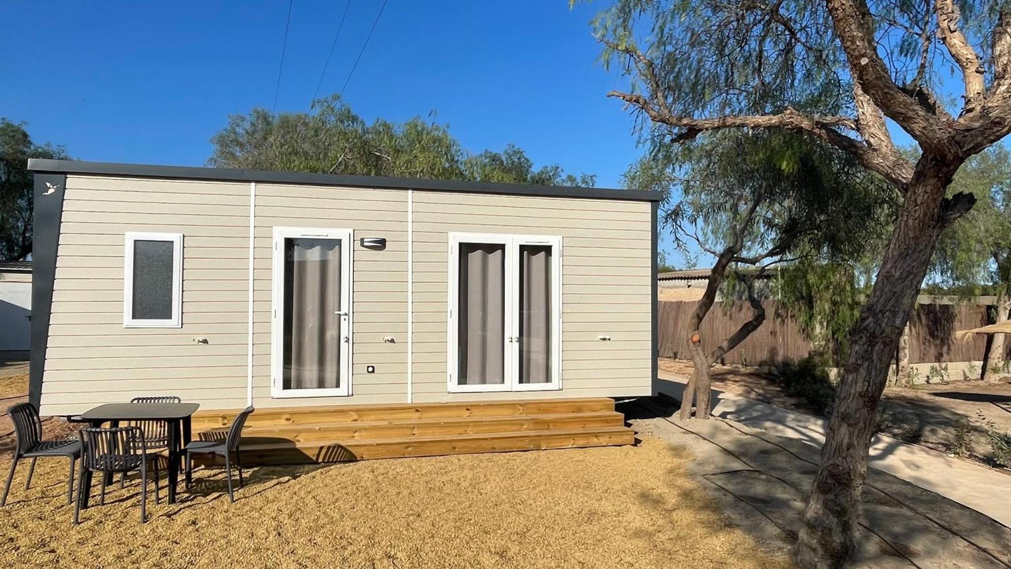 Taiga Almeria Playa Camping Palomares (Almeria)