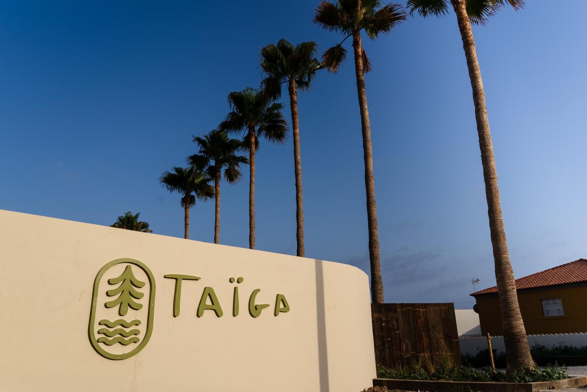 Camping Taiga Almeria Playa Palomares (Almeria)